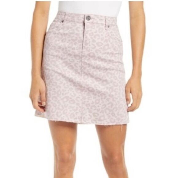 KUT From The Kloth Margaret Raw Hem & Light Distressed Mini Skirt NWT - Picture 2 of 12